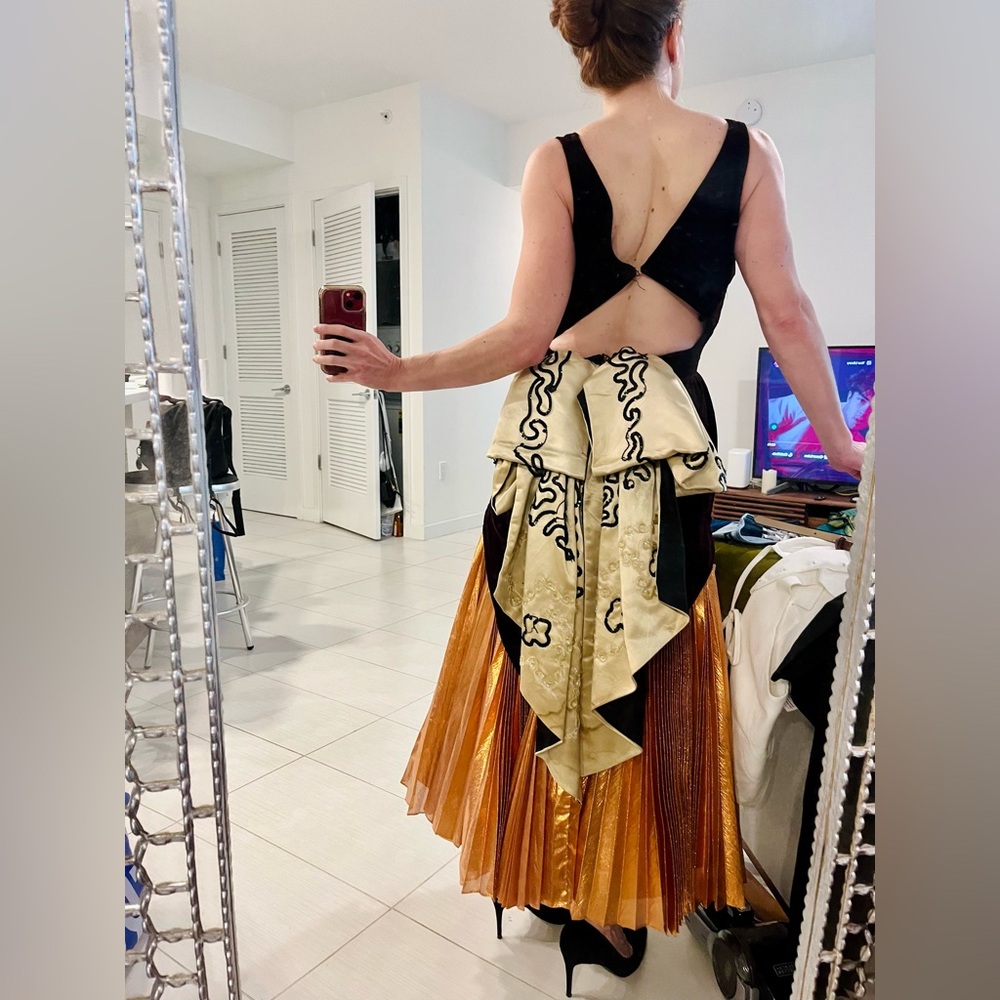 Theatrical Victorian Style Velvet and Lamé Gown with Beadwork and Bow -Costume - Picture 4 of 11